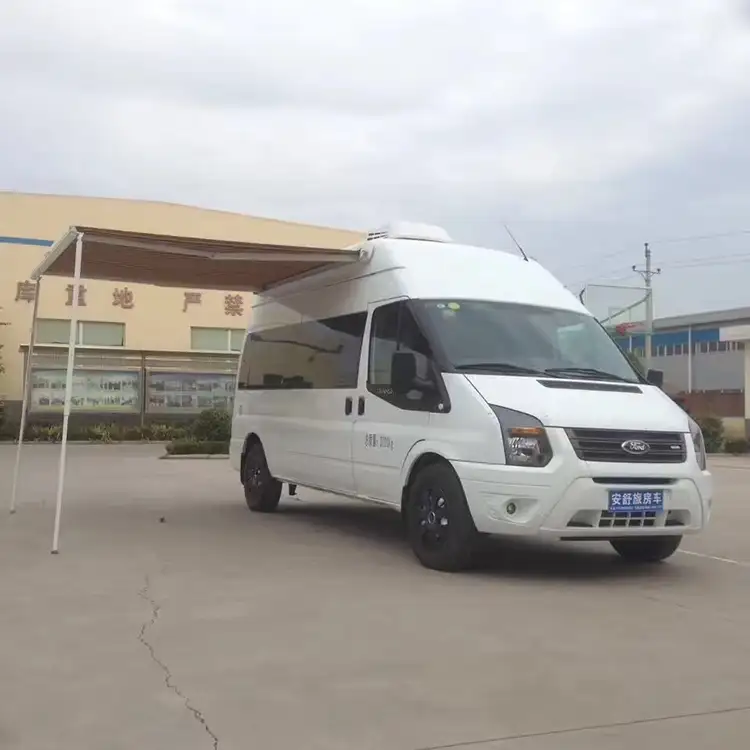 Toldo retráctil impermeable en la azotea del lado del coche 4wd